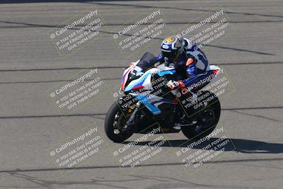 media/Aug-26-2022-Fastrack Riders (Fri) [[055e3b3c9d]]/level 2/Session 1 Start Finish/